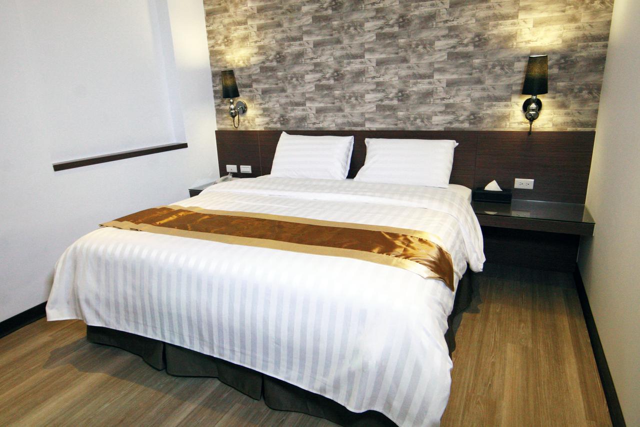 Lihan Hotel 台北市 エクステリア 写真